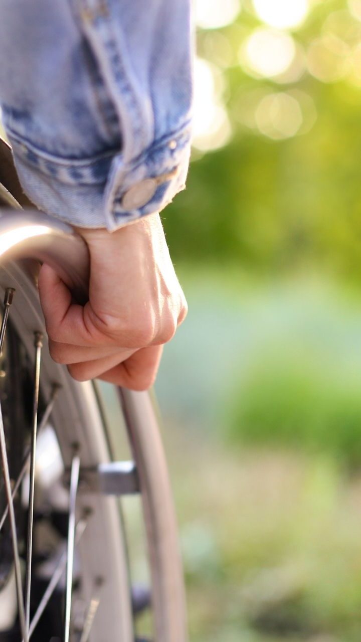 Rehabilitasyon ve İletişim: Engelli Bireylerle Güçlü Bağlar Kurmanın Püf Noktaları